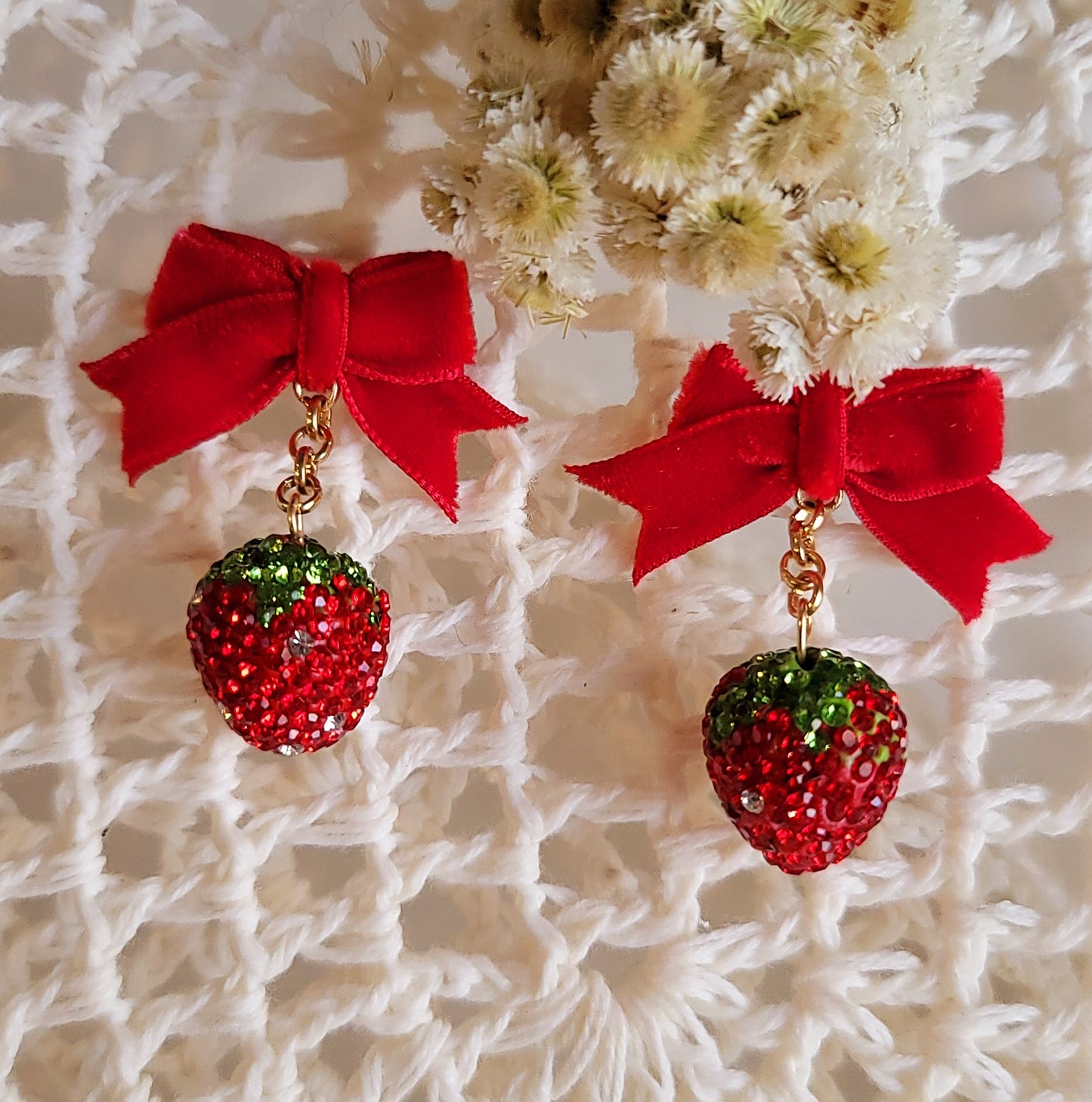 Berry Bow Beauties