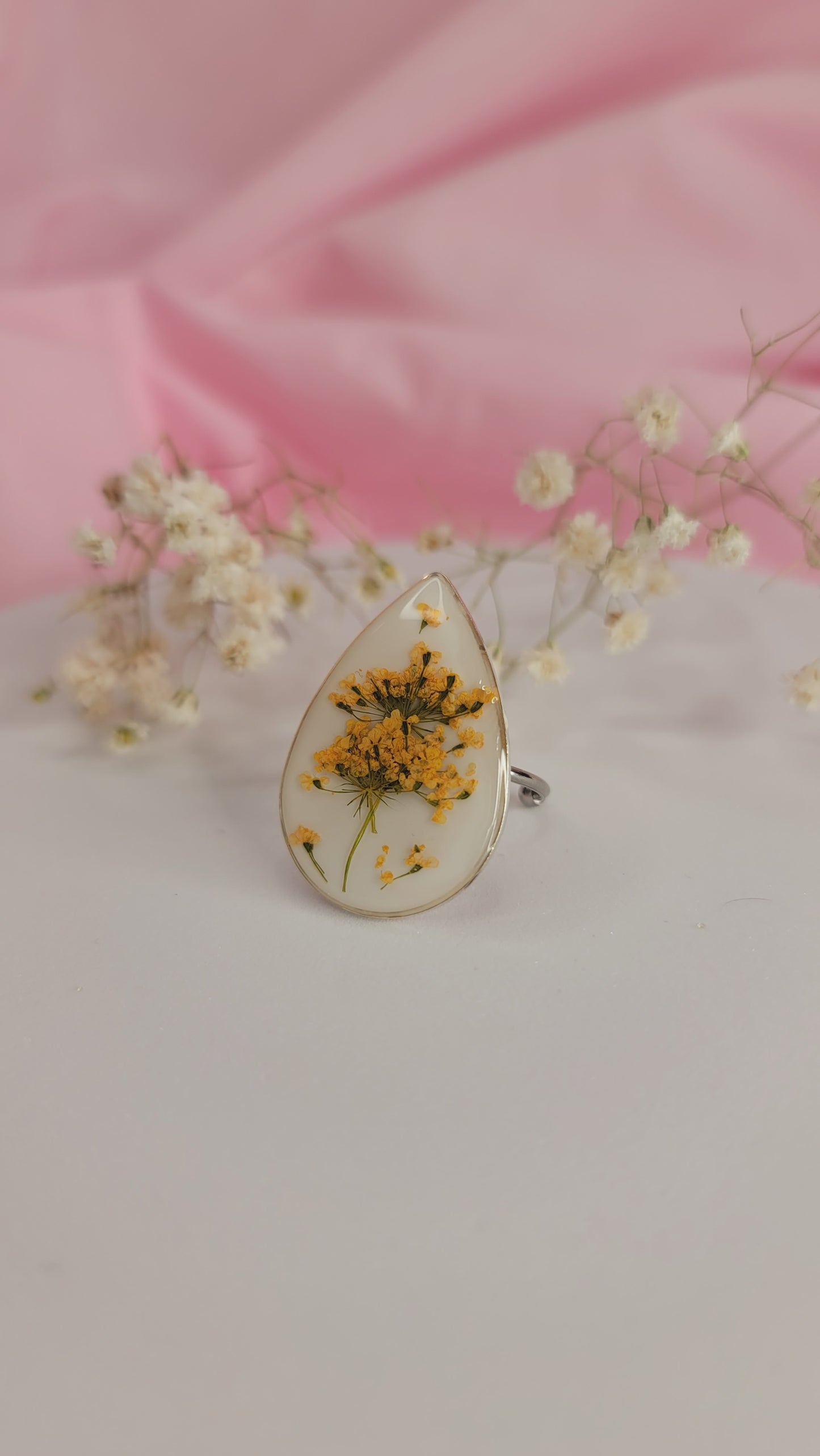 Golden Wildflower Teardrop Resin Ring Silver