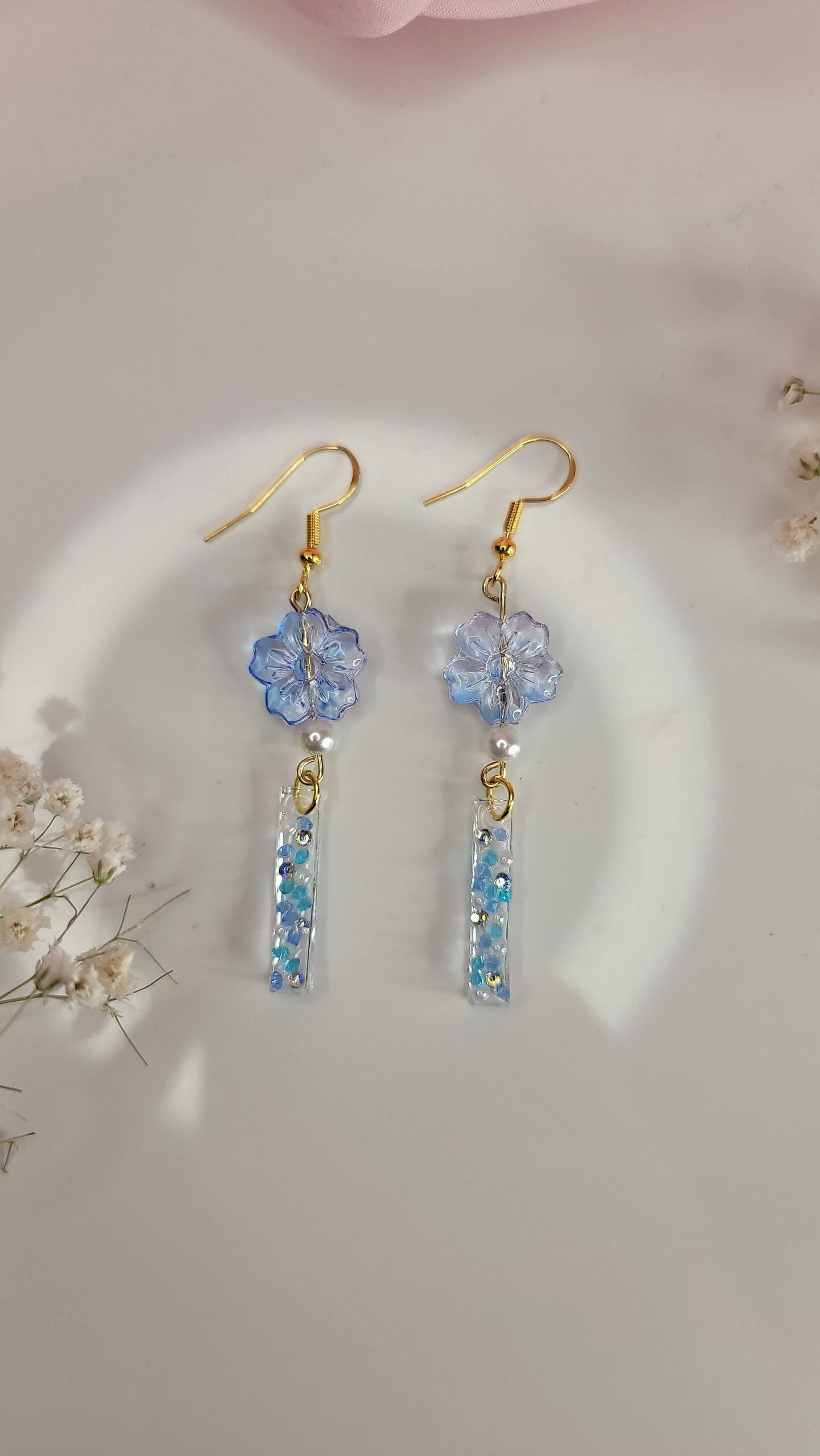 Frosted Petal Sparkle Drops