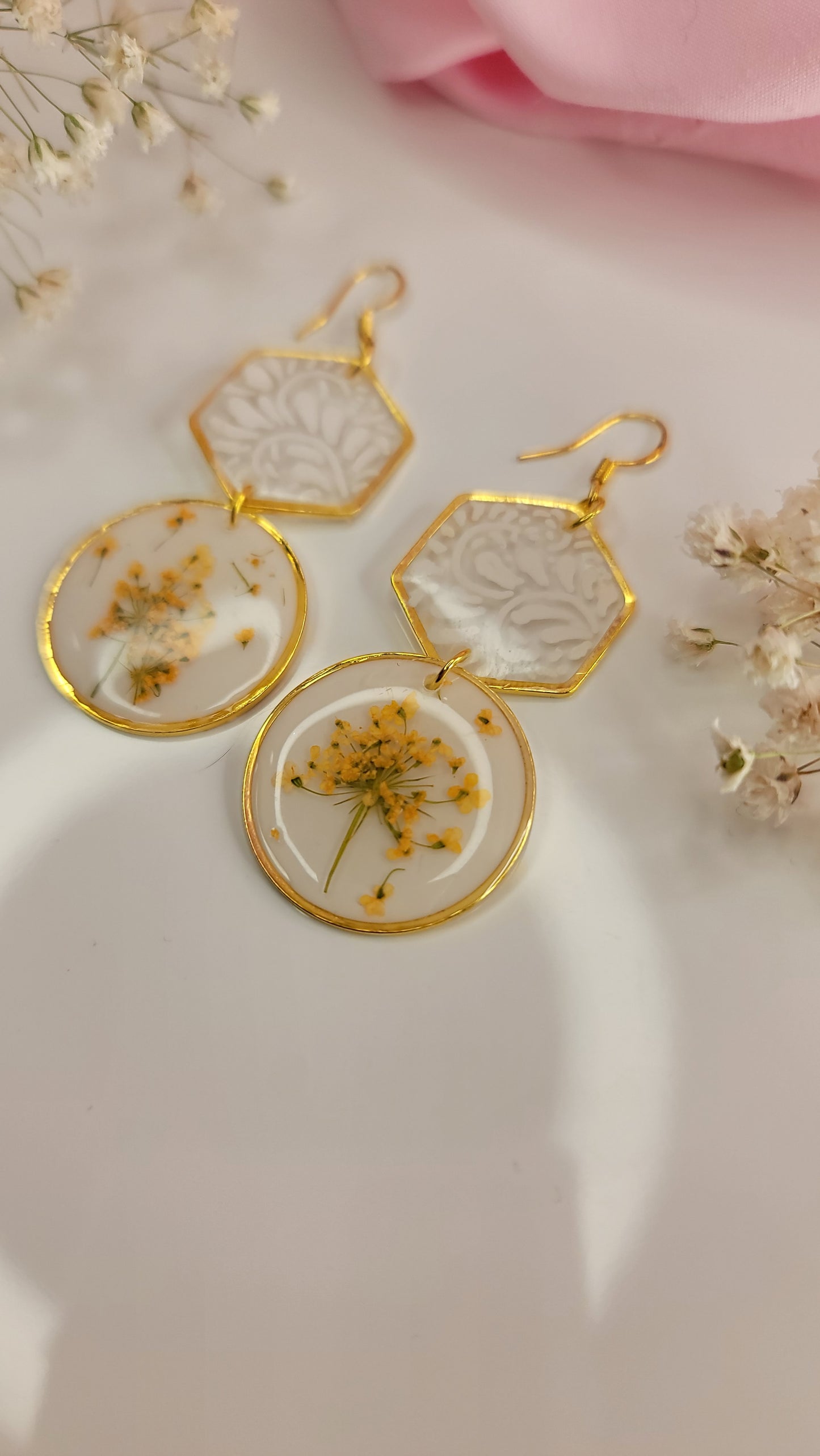 The Wildflower Resin
