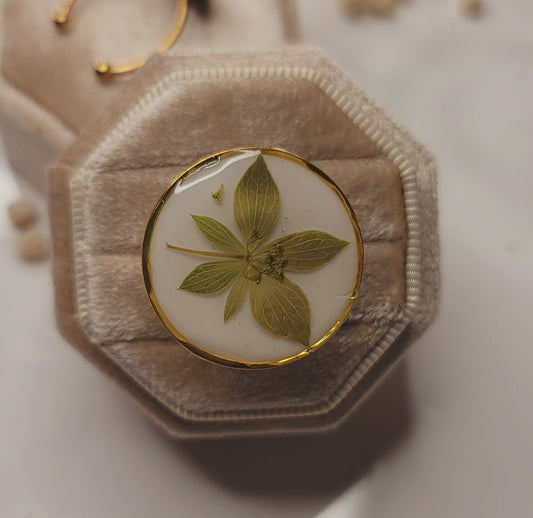 Fresh Leaf Ring