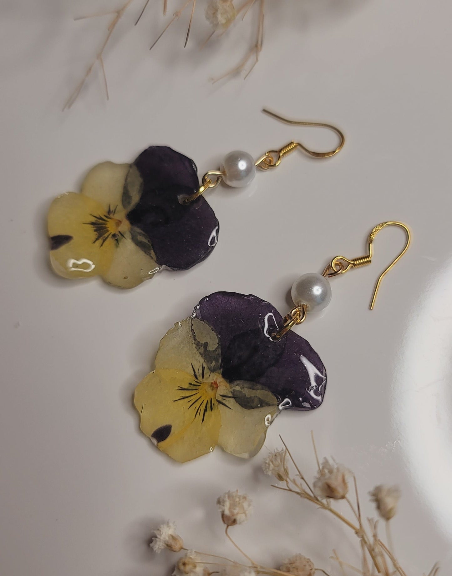 Golden Garden Pansy Pearl Drop Earrings – Yellow & Violet Botanical Jewelry
