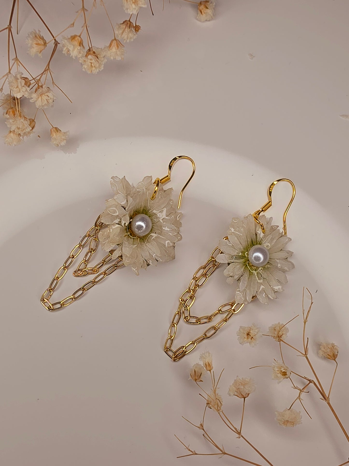 Ivory Daisy Chain Earrings