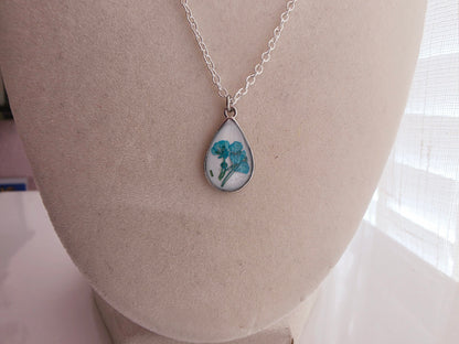 Blue Lagoon Bloom Necklace