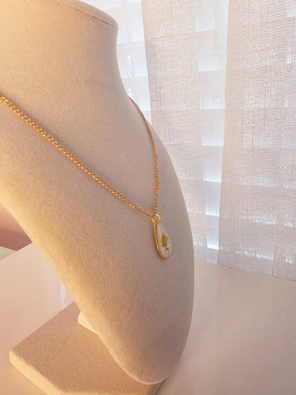 Golden Meadow Necklace gold