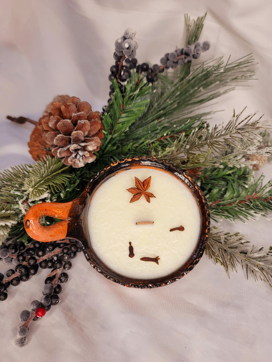 Sweet pine Buns  Cazuelita Candle